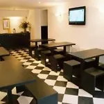 Hotel 74