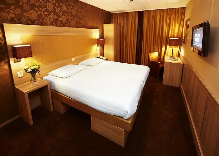 74 アムステルダム