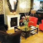 Hotel 74